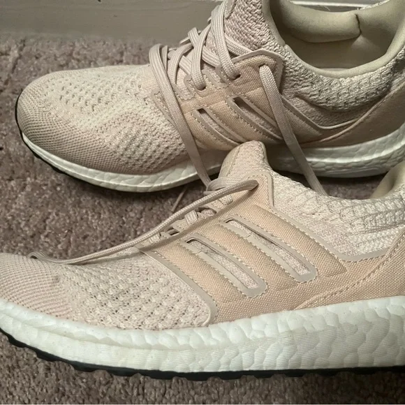 Women’s Ultra Boost 5.0 Halo Ivory size 7 - Picture 12 of 12